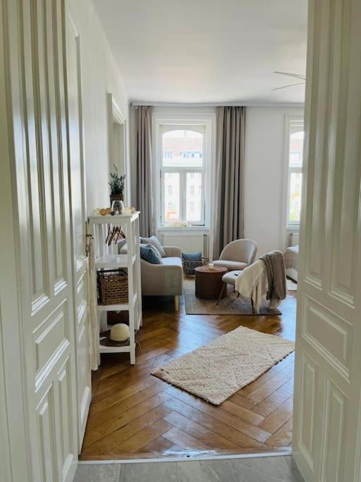 וינה Modernes Design Apartment מראה חיצוני תמונה
